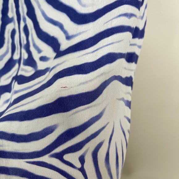 Equipment Small S Bright White Blue Silk Riley Endangered Tee Multi Tiger Stripe - Picture 7 of 10